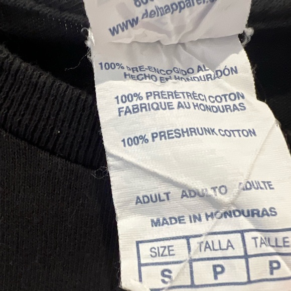 Boston Black T-Shirt with Green Clover Logo - Picture 2 of 2